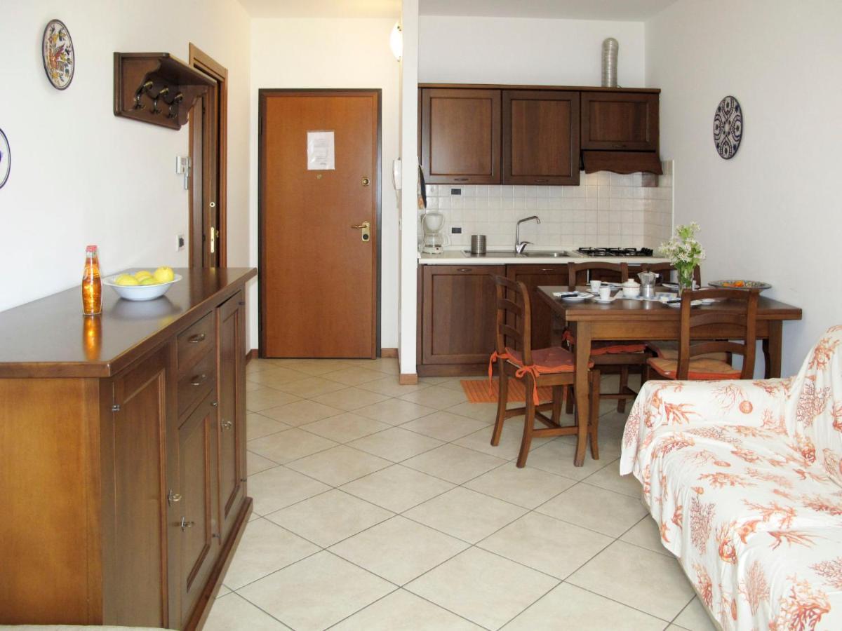 Apartment Cala Azzurra - Imp312 By Interhome Імперія Екстер'єр фото